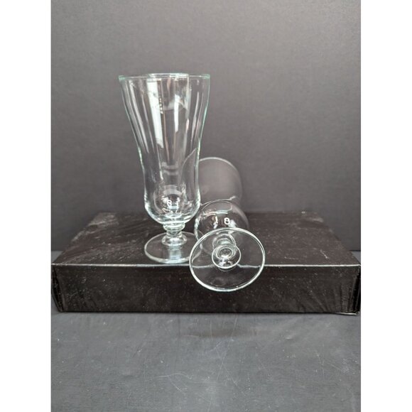 Vintage Parfait Glasses by Glastonbury 8 Oz Lot of 2 Preowned - Picture 6 of 6